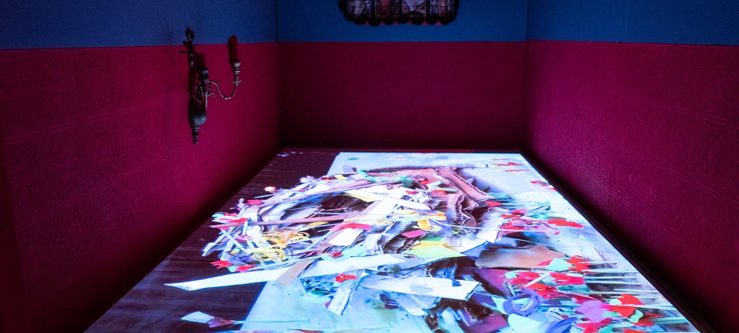 Sarah Hill, To The Farmhouse, 2021. Installation view: ﻿CAC New Orleans. Photo by Ryan Hodgson-Rigsbee